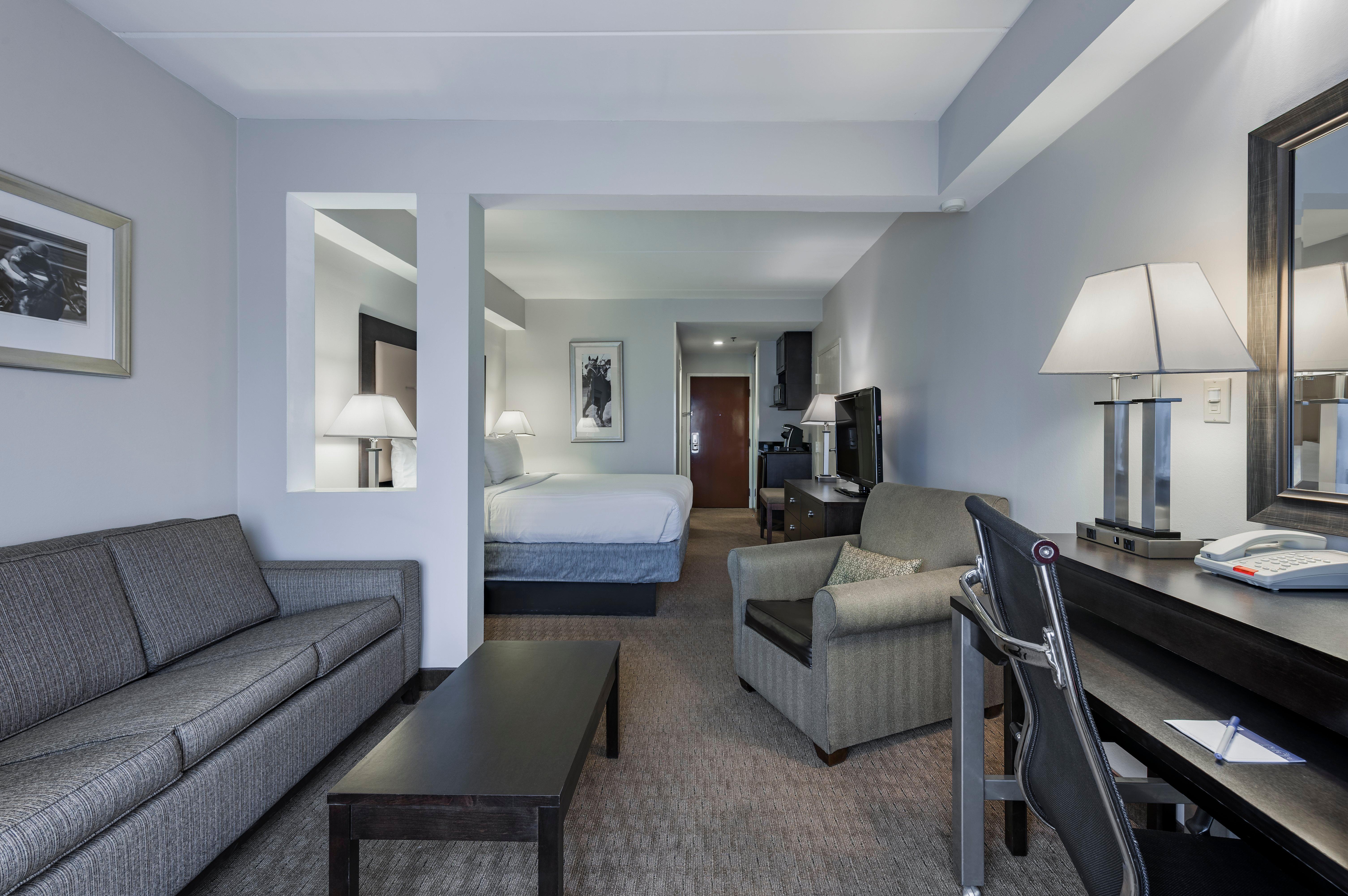 Holiday Inn Express & Suites Laurel Lakes By Ihg Eksteriør billede
