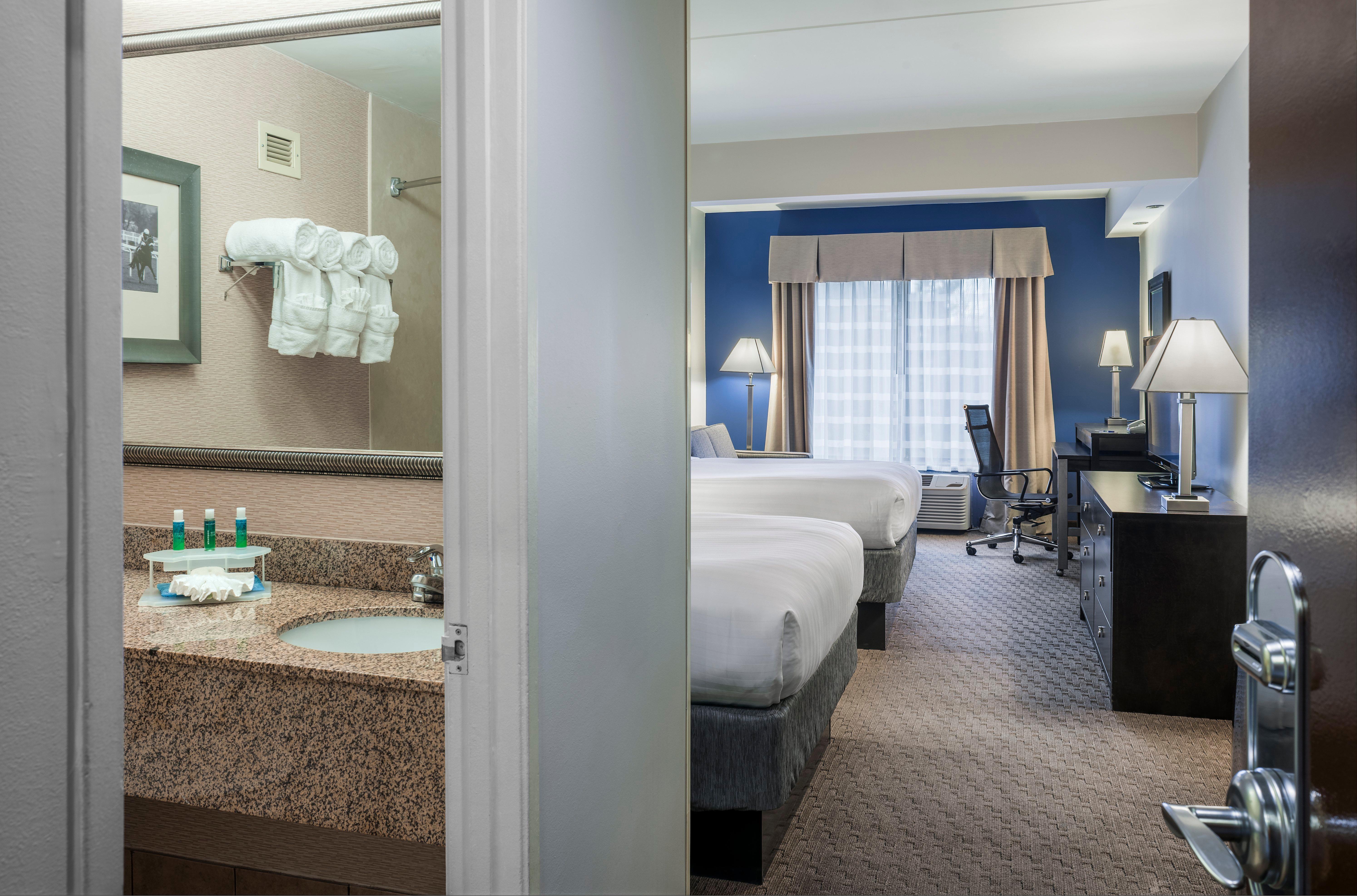Holiday Inn Express & Suites Laurel Lakes By Ihg Eksteriør billede